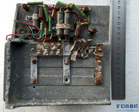 從廢舊零件中尋寶 大個線繞電阻、爛電阻箱與軍工精品的重逢